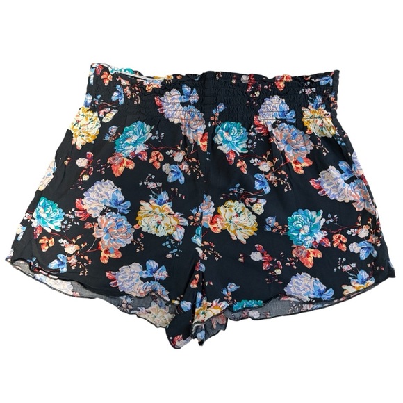 O’Neill | Floral Pull-On Shorts | Black Multicolor | M - Picture 3 of 7